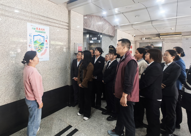 基地中心开展爱国卫生月活动