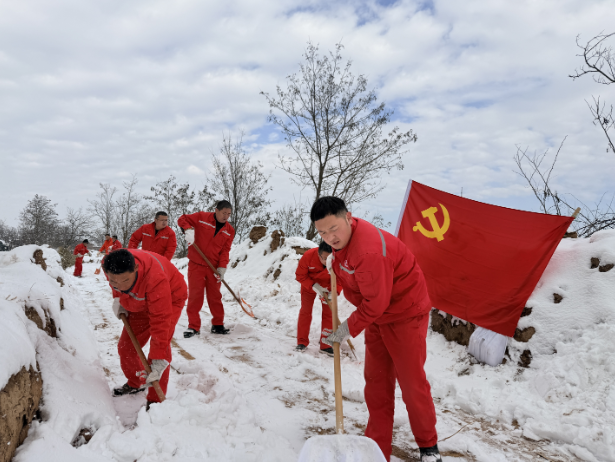 采油一厂以雪为令保畅通护生产